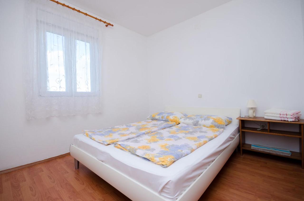 Apartments Pela Lopar Exterior foto